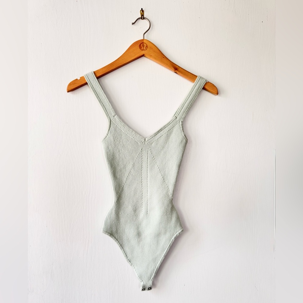 Abercrombie & Fitch Elevated Seamless Knit Mint Bodysuit